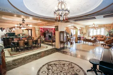 Apartment for sale 350m KafrAbdo(Near to Saint Geiny Square)