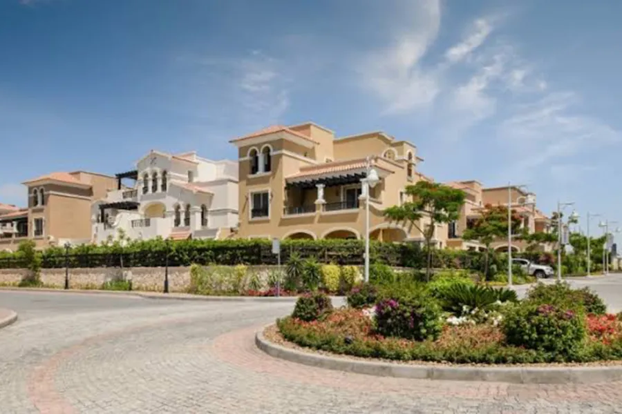 فيلا توين هاوس للبيع 289 م كينج مريوط (جوار)