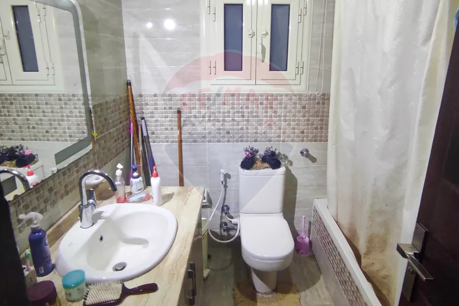 Apartment for sale 145 m Janaklis (Omar Al Mukhtar St.)