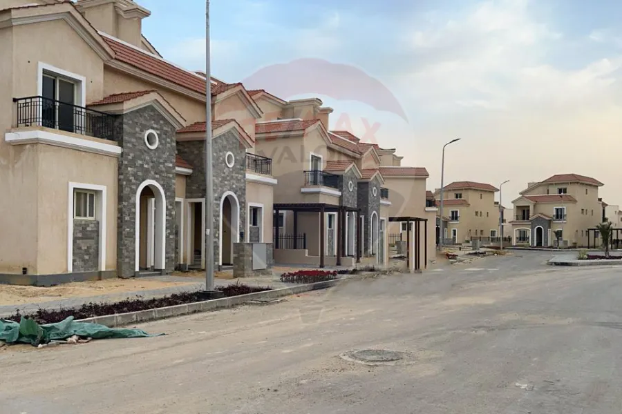 تاون هاوس للبيع 286 م (صواري)