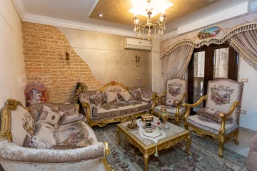 شقة للبيع 167 م سان ستيفانو (خطوات من البحر وبجوار الفورسيزون)