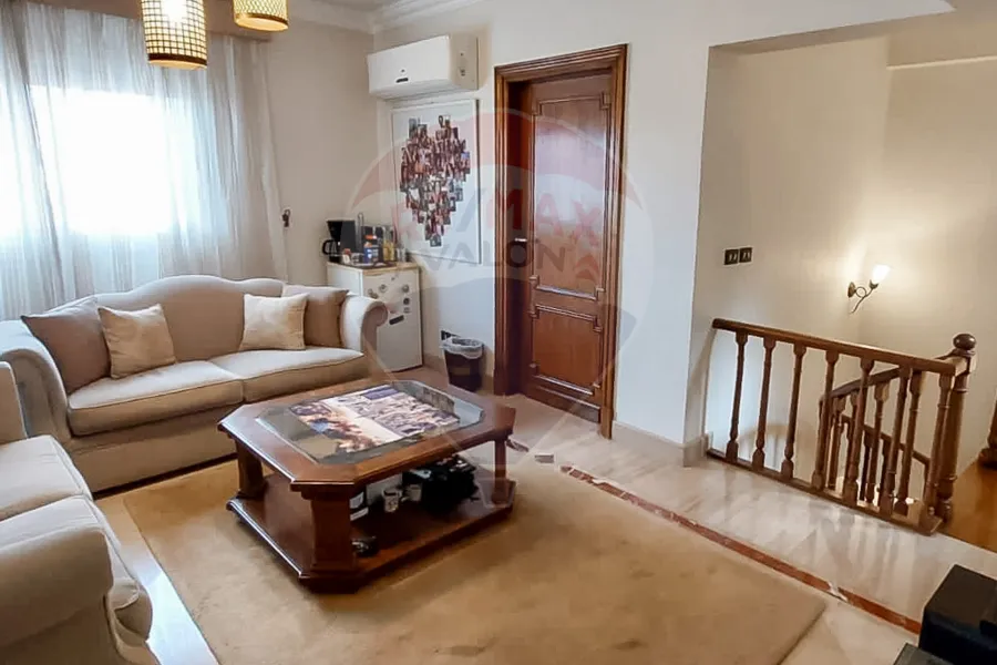 Duplex apartment for sale 235 m Louran (Abd El-Salam Aref St)