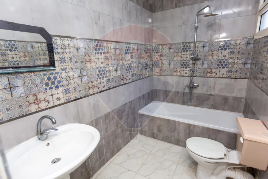 Apartment for sale 130 m Smouha (Branched from Al-Nasr st.)