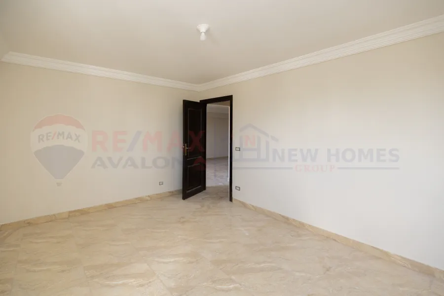 شقة للإيجار 185 م الإبراهيمية (خطوات من نادي سبورتنج)