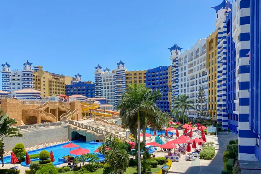 شاليه علوي للبيع (بورتو مارينا) 80 م