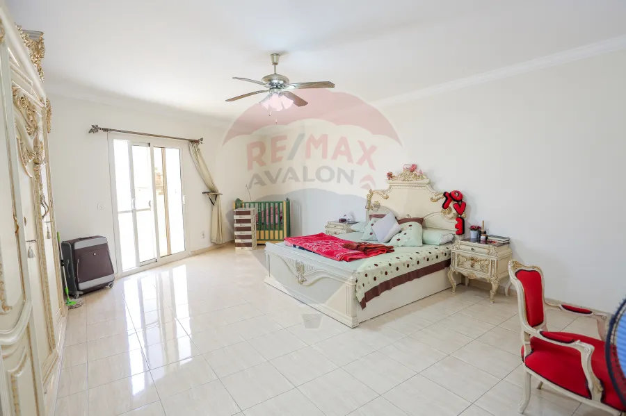 شقة للبيع 450م سموحة (خطوات من ش فوزى معاذ ونادى سموحة- عمارة عنانى)