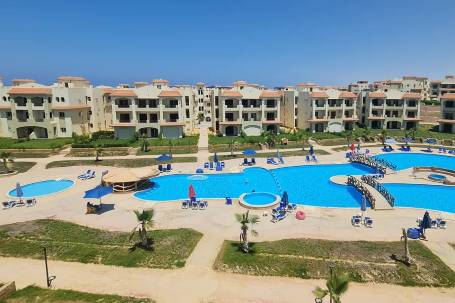 Chalet with roof for sale (Lasierena) 105 m