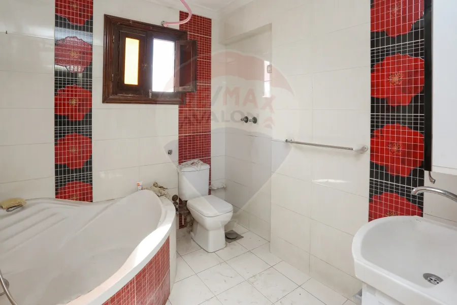 Apartment for sale 170 m net Smouha (Parallel to Zaki Rajab St)