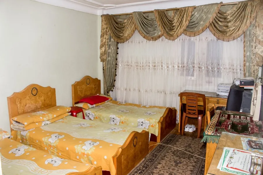 شقة للبيع 180م محرم بك (ش زين العابدين)