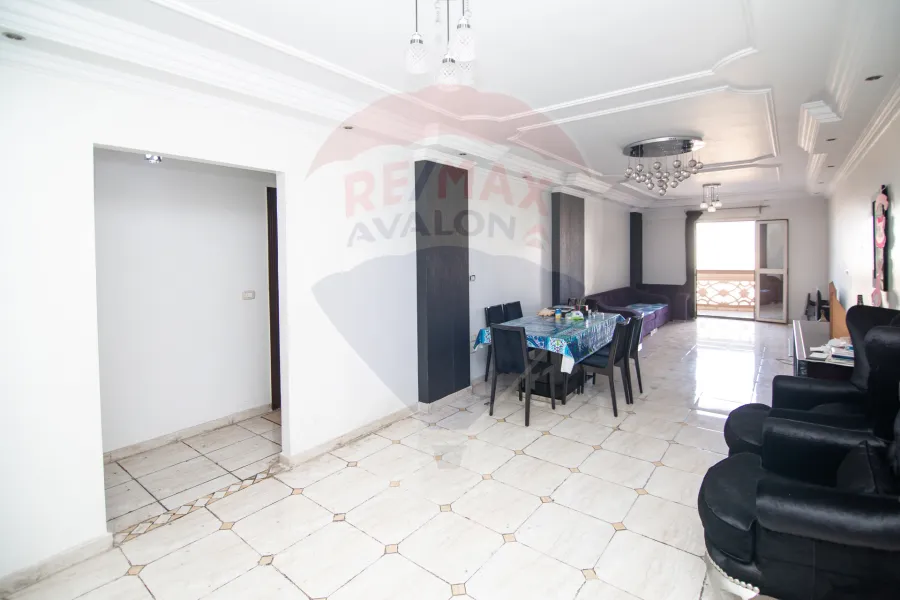 Apartment for sale 159 m Moharam Bek (Suiz Canal st. - brand building)