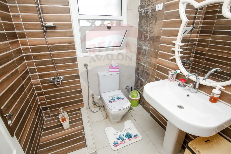 شقة دوبلكس للبيع 255 م كينج مريوط (ليك سايد)