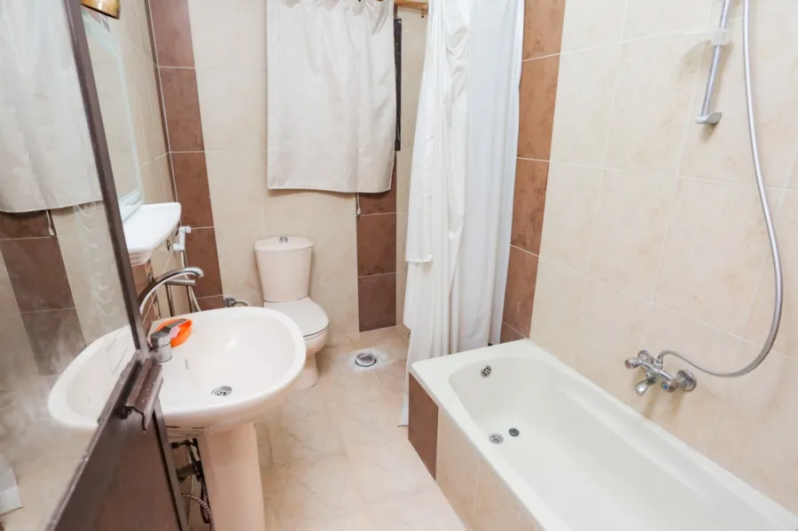 Furnished Apartment for rent 140m Maamoura Beach