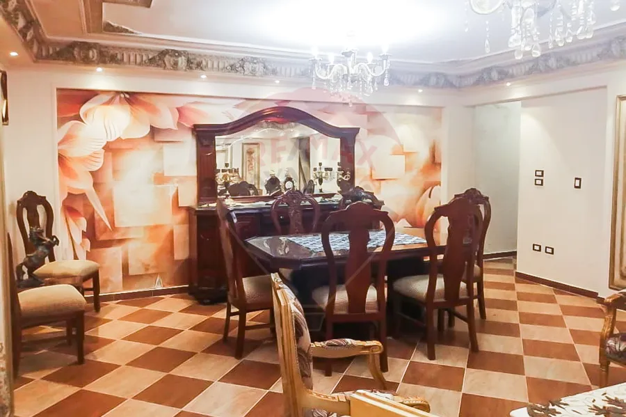 Furnished Apartment For Rent 160 m Stanly (Steps from the Sea.)