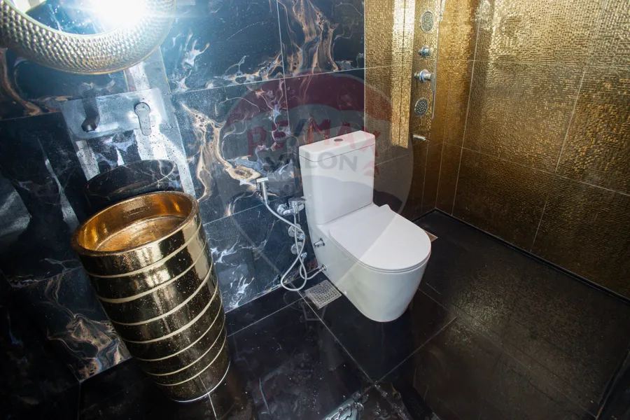 Penthouse apartment for sale 440 m Al Asafra (directly on the sea - Brand Building)