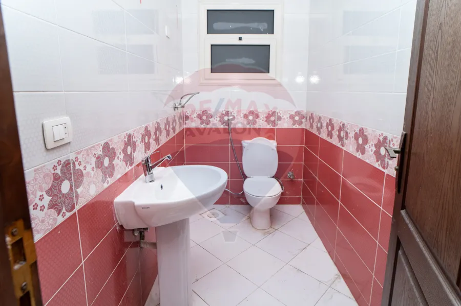 شقة للإيجار 205 م لوران (ش الإقبال)