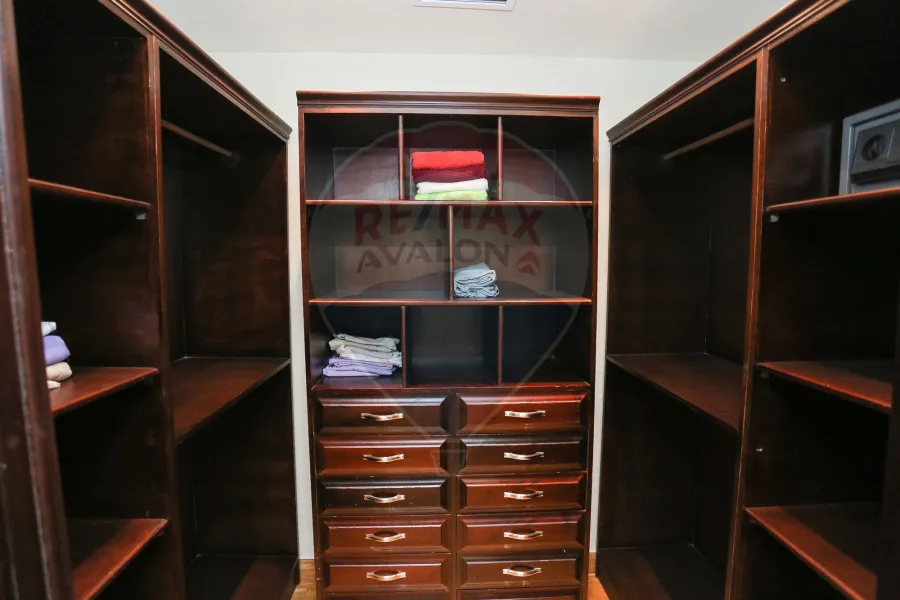 Furnished Apartment for Rent 295 m Sanstefno (Fourseasons)