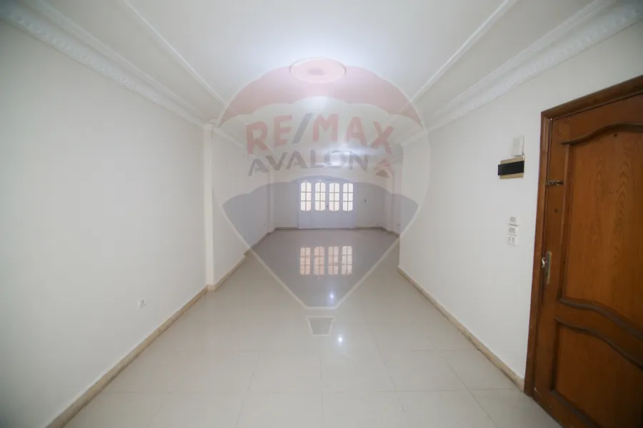 Apartment for sale 200 m Janaklis (Mortada St. - Brand Building)