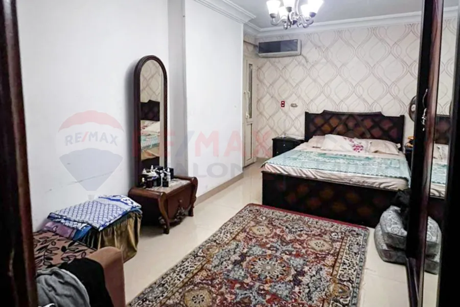Apartment for sale 225 m in Janaklis (second number from Abu Qir St.)