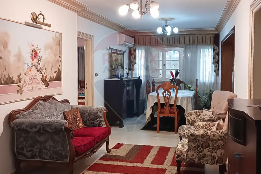 شقه للبيع 135 م كفر عبده (بالقرب من قصر قرداحي)