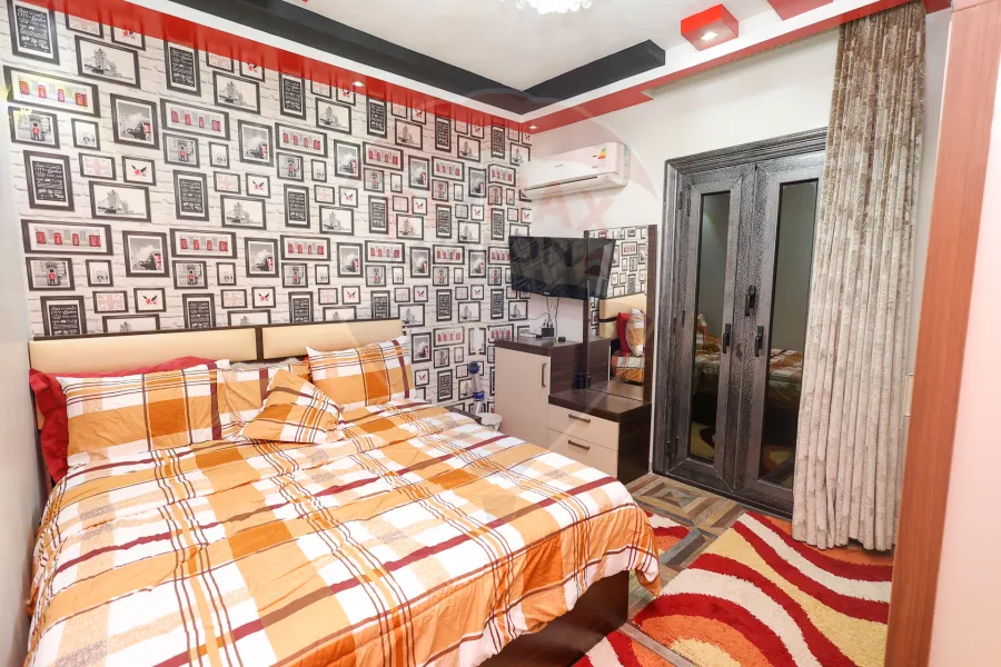 فيلا للبيع 295 م المعمورة الشاطئ (خطوات من البحر)