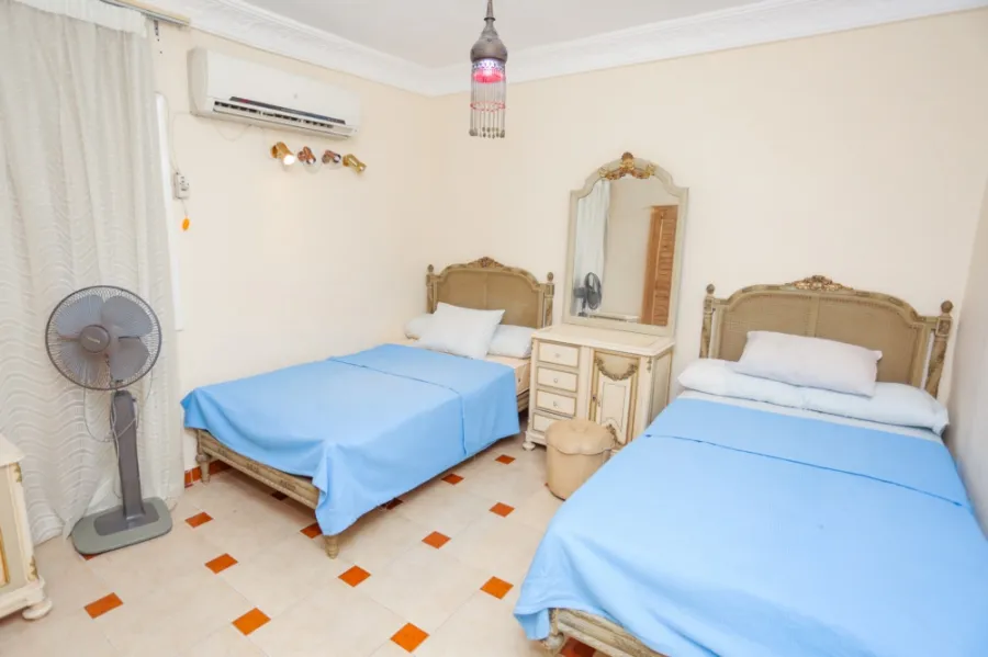 Furnished Apartment for rent 140m Maamoura Beach