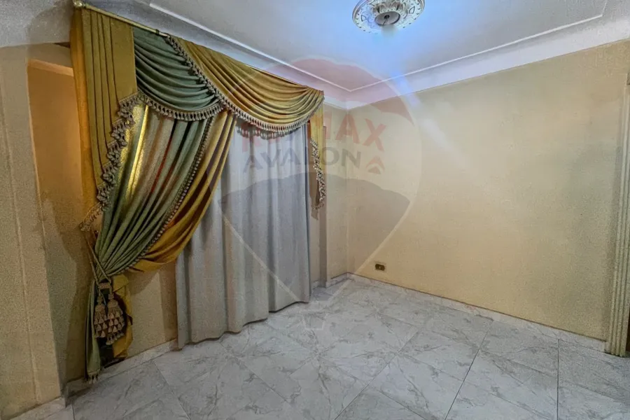 شقة للبيع 115 م ش 45 ( ش تاج المعالي )