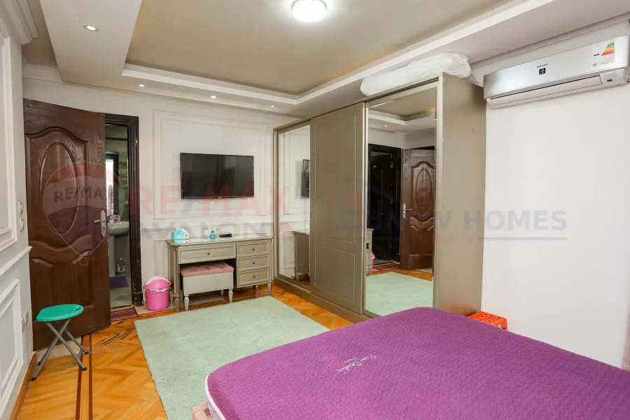 Furnished apartment for annual rent 252 m Gleem ( directly on the sea - brand building )