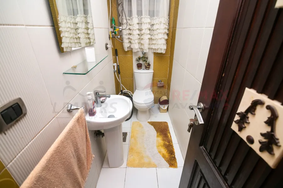 Apartment for sale 220 m Saraya (second number from the sea)