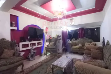 شقة للبيع 140 م ميامي (ش السباعي)