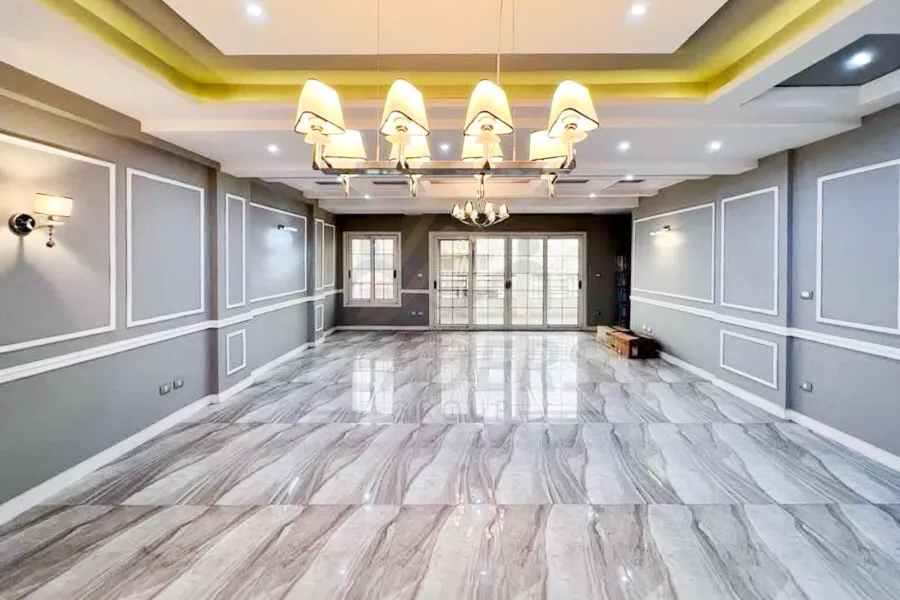 شقة للبيع 250 م سموحه (ش بهاء الدين الغتورى)