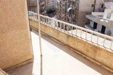 شقة للبيع 160 م سموحة ( خطوات من نادى سموحة )