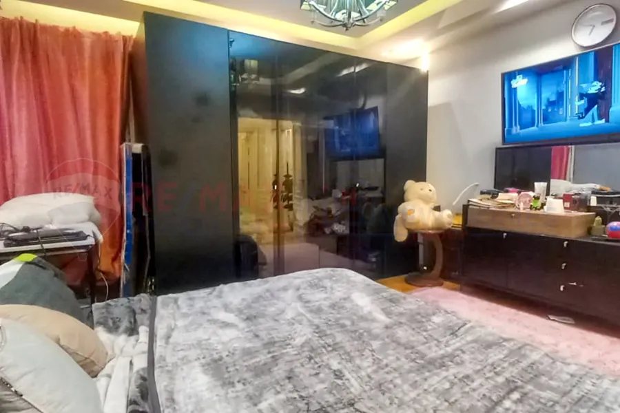 شقة للبيع 270 م سموحة (ش البرت الأول)