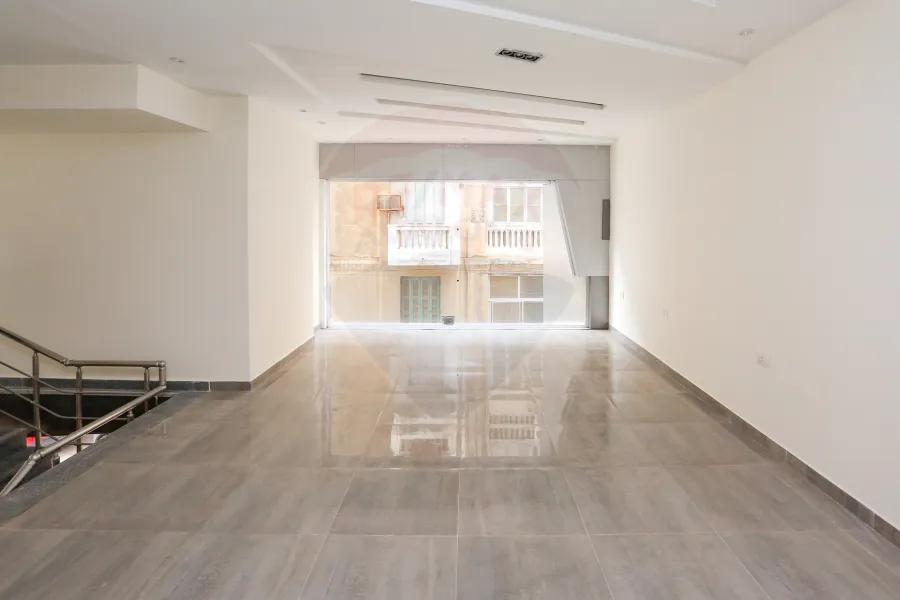 محل + ميزان للايجار 750 م سيدي جابر (ش ابو قير)