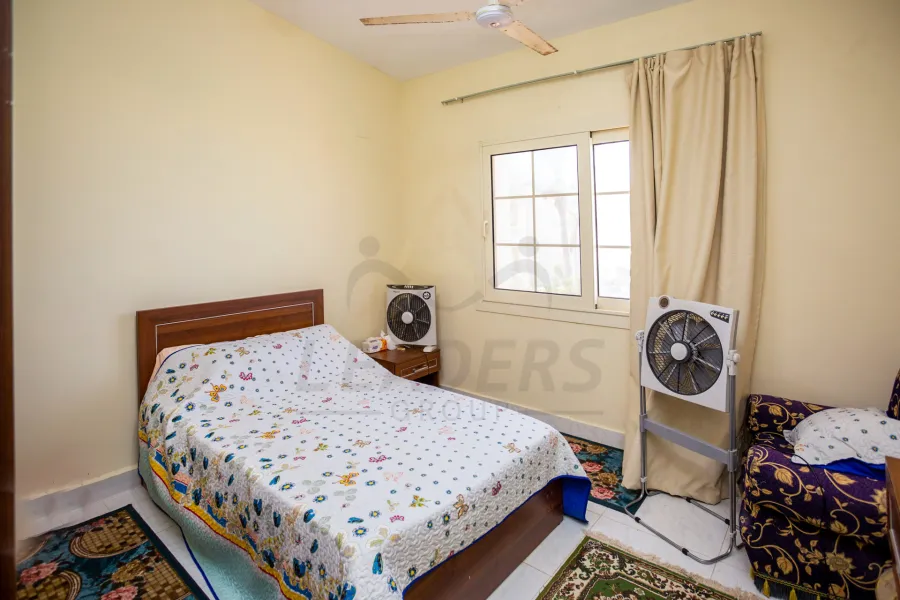 فيلا ستاند الون للبيع (مارينا 5 لسان الوزراء - الساحل) 1,200 م