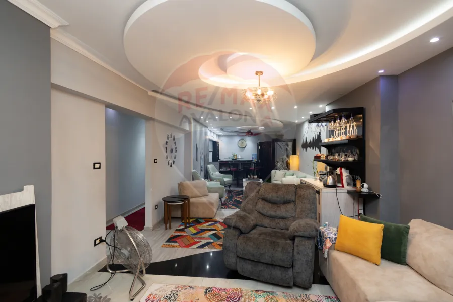 Apartment for sale 160 m Fleming (Abdelfatah Al taweel st.)