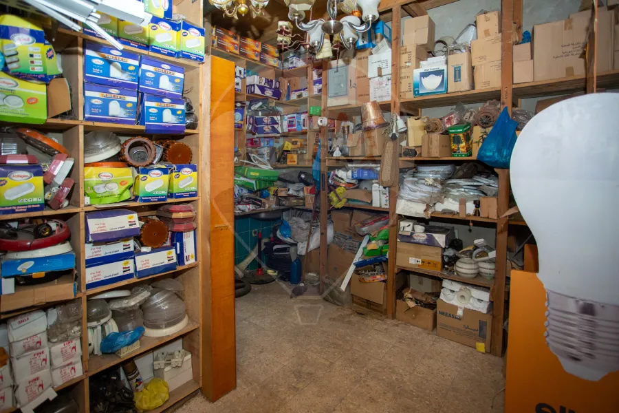 محل للبيع 75 م سيدي بشر (متفرع من البحر و ش خالد ابن الوليد)