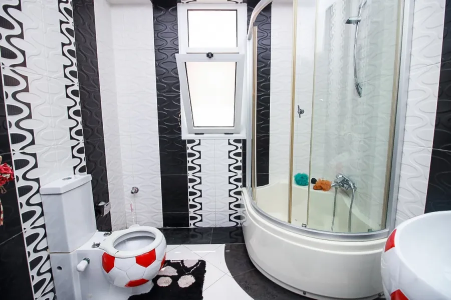 Villa for sale 2100m El-Maamoura (In front of the marine collage)