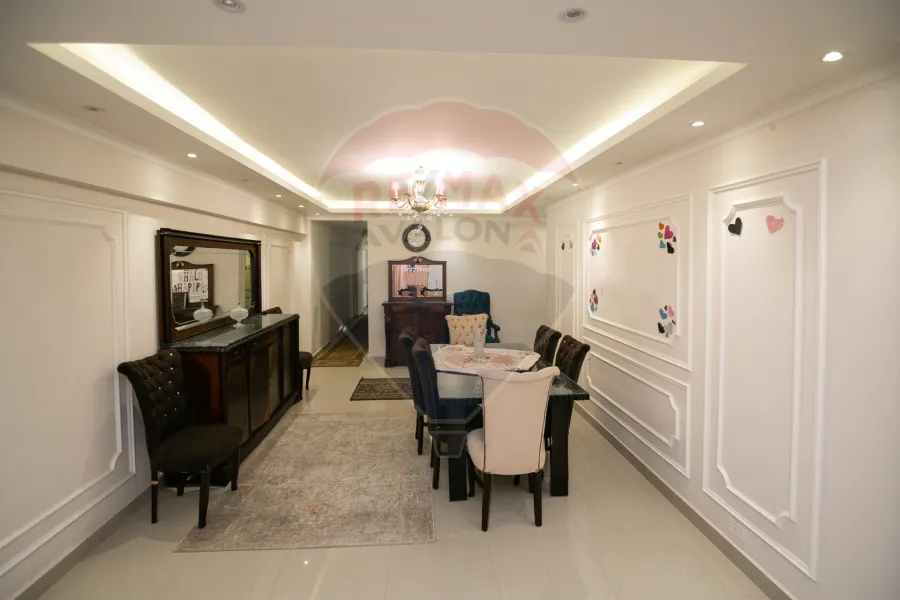 شقة للبيع 180 م  الشاطبي (ش حداد)