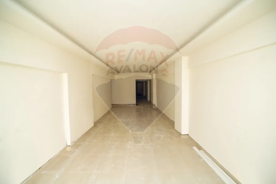 شقة للبيع 175 م سان ستيفانو (علي الترام مباشرة)