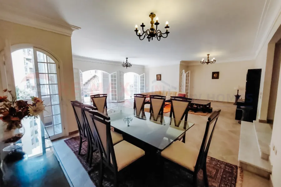 شقة للايجار المفروش 370 م ستانلى (بين البحر والترام)