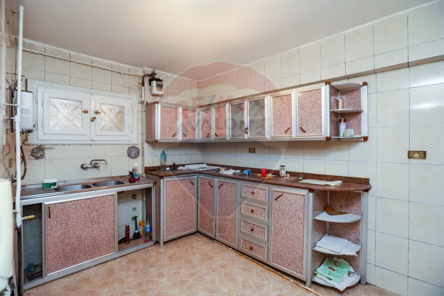 شقة للبيع 187 م سموحة (شارع إسماعيل سري)