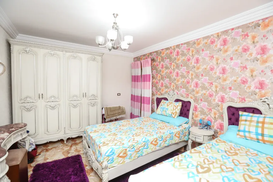 Apartment for sale 165m Sidibeshr Bahary