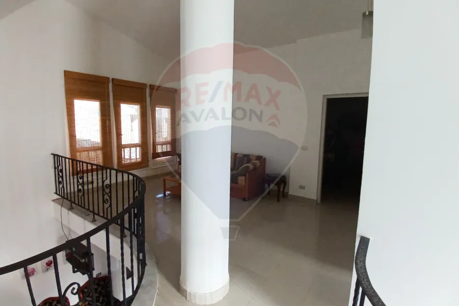 Stand-alone villa for sale (diamond - kilo 90) - 400 m