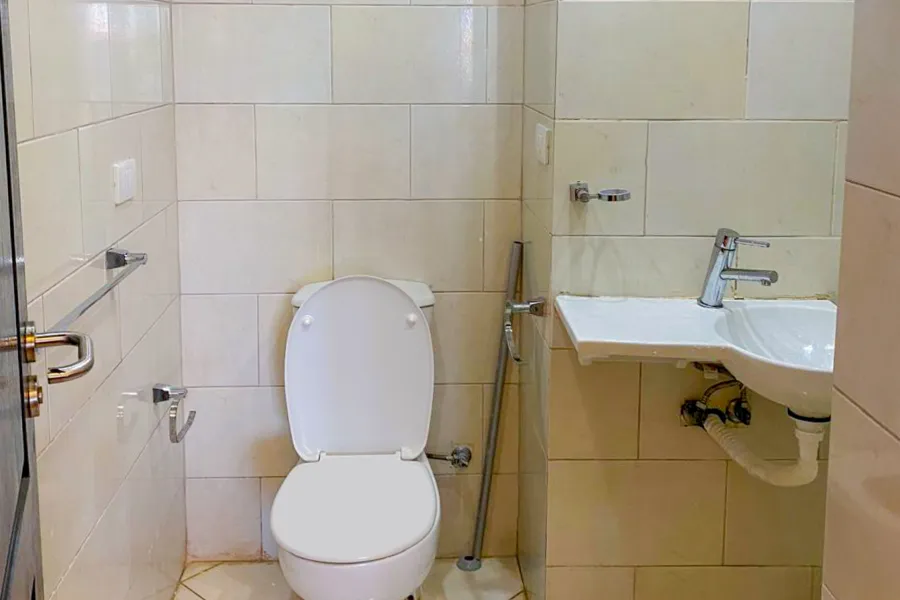 شاليه علوي للبيع (بورتو مارينا) 80 م