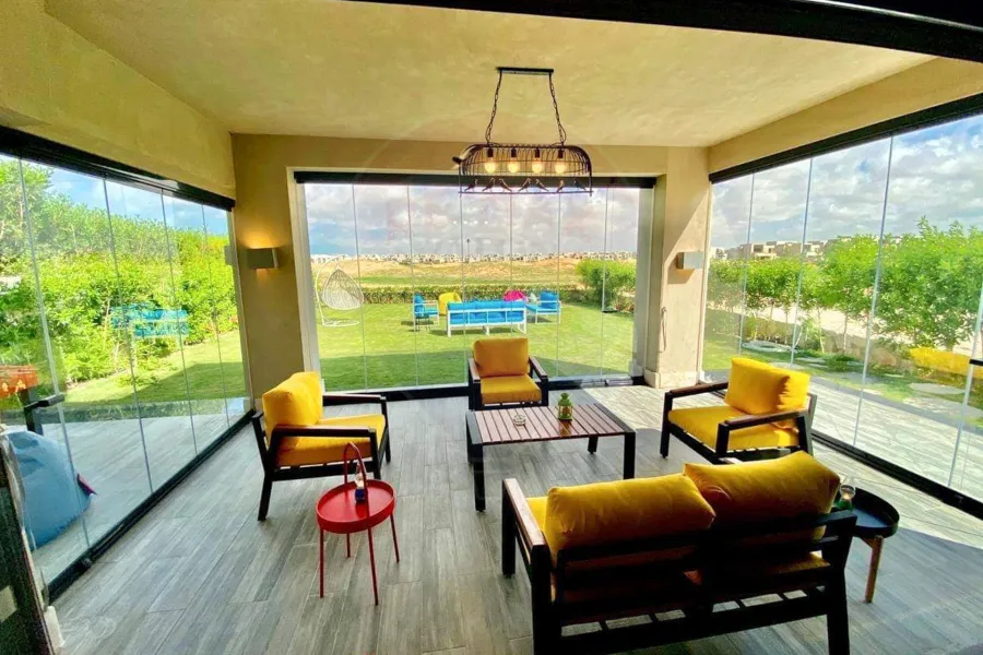 سنيور جاردن شاليه للبيع الساحل (هاسيندا باي -صف أول جولف) 440 م