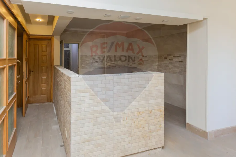 شقة للبيع 131 م سموحة (بجوار جرين تاورز)-1