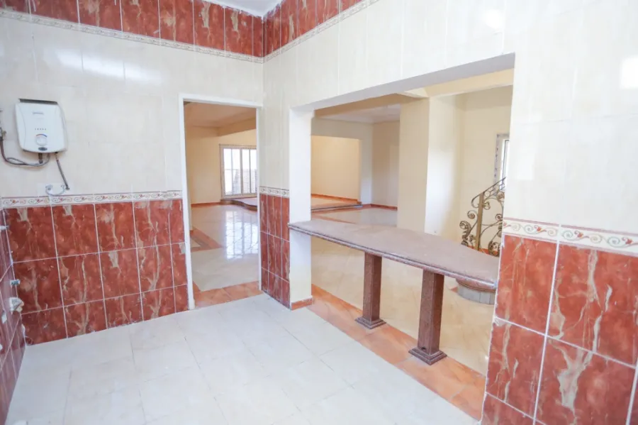 دوبلكس للبيع 270م ميامى - متفرع من ش أسكندر إبراهيم