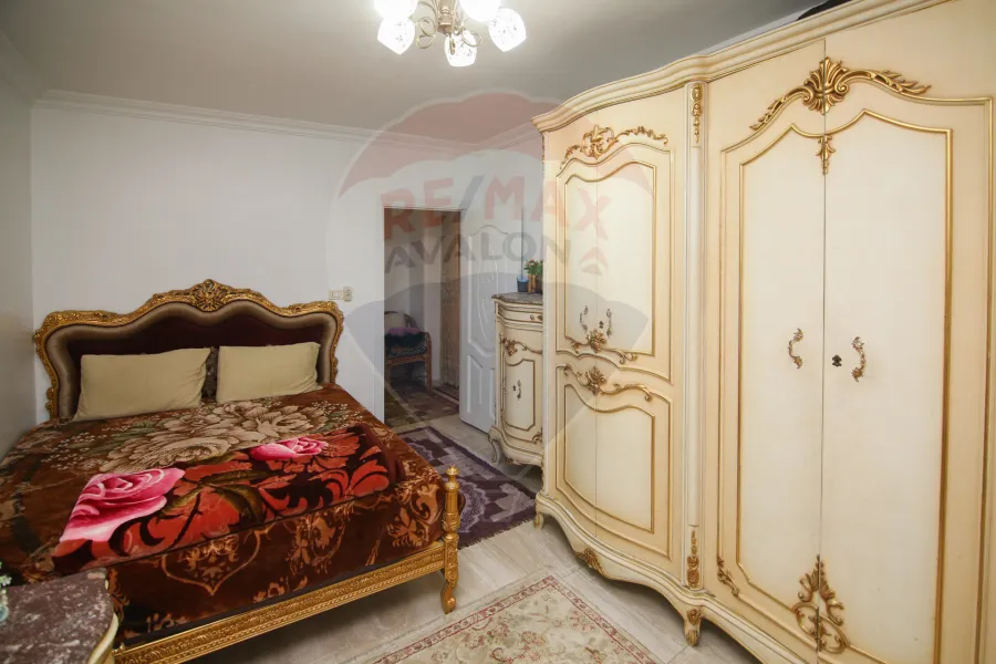 شقة للبيع 120 م الابراهيمية (خطوات من الكورنيش)