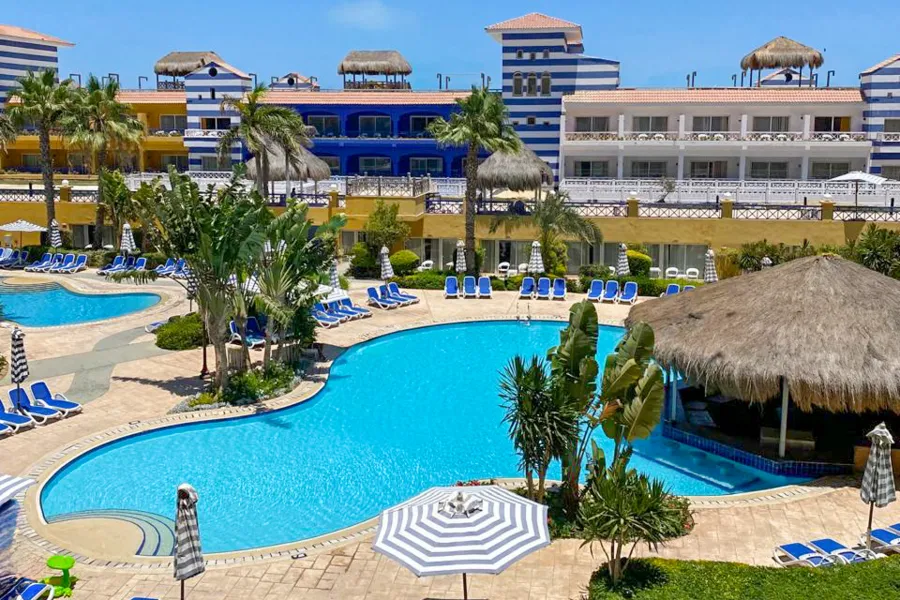 شاليه علوي للبيع (بورتو مارينا) 80 م