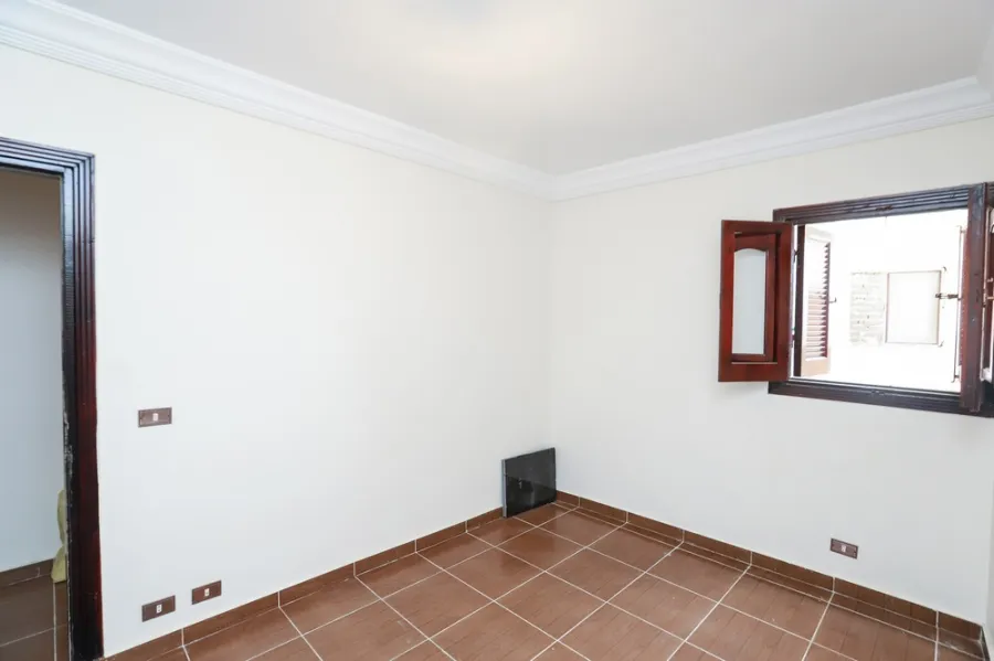 شقة للبيع 155م ميامي (ش  العيسوي  - امام مستشفي مارمرقص)